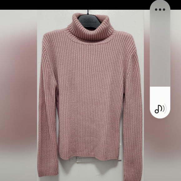 3/$15 FAIRWEATHER long sleeves turtle neck, pink color, L size. - Picture 2 of 3